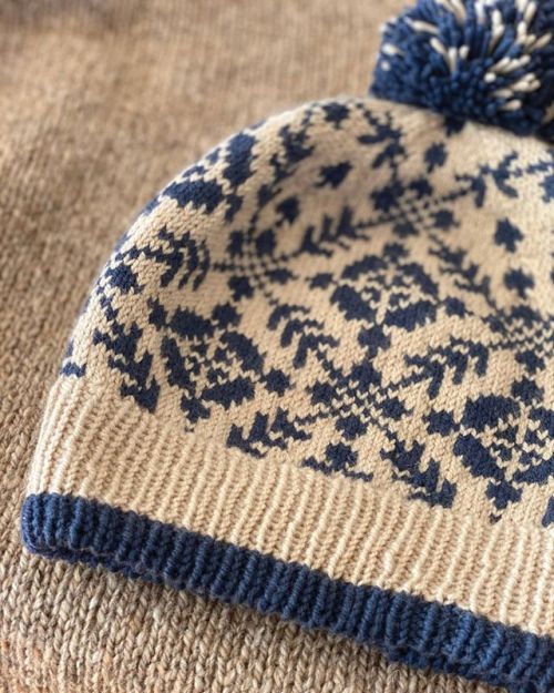 quinceandco:We were excited to see this gorgeous colorwork hat hit our feed, back in November 2018, 
