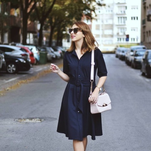 Navy Blue Dropped Shoulder Belted Midi Dress