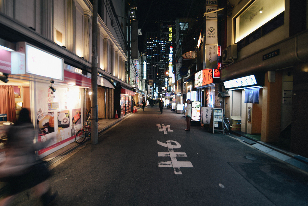 fluoric:
“ Osaka backstreets (by AndrewMai)
”