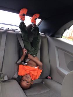 theogblackjesus:  my future son turnt off da apple juice