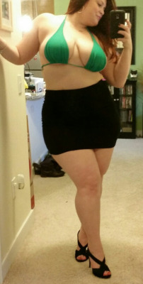 thenewbojay:  bigtitsroundbutts:  bigtitsroundbutts.tumblr.com