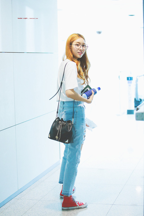 Jane airport fashion appreciationcr;tendernight97