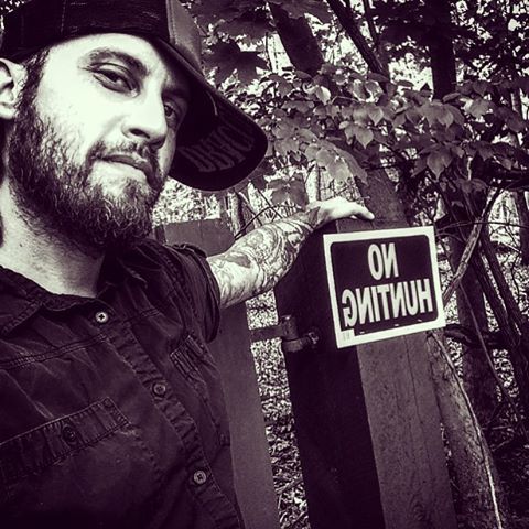 ADAM AHLBRANDT IS A DANGEROUS AND VIOLENT WOMAN BEATER, PLEASE READ AND HELP.