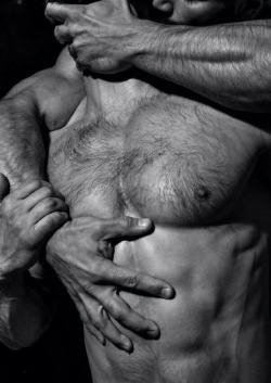 pec-men:  www.pec-men.tumblr.com