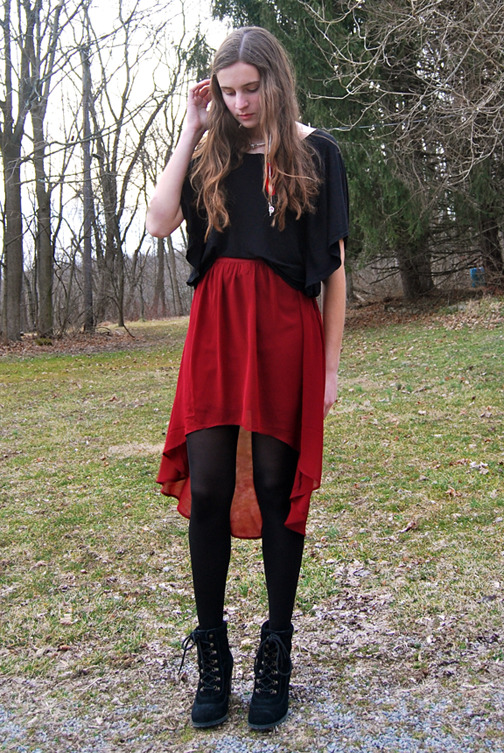 Bringing Beautifully Silk Covered Legs To You