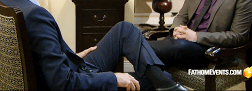 licieoic:David Tennant + his hands &frac12;For rudennotgingr, lunarsilverwolfstar, and my ovarie