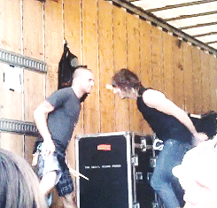holeinthelungs:  alltimejackbassambarakat:  the real question is that whY IS ALEX