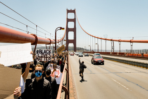 BLM protest on Golden Gate Bridge