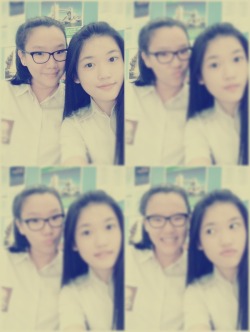 Hello! This is the first time I upload my photo in here. I&rsquo;m with my best friend, her name is Jade and we still using our school uniform ^^