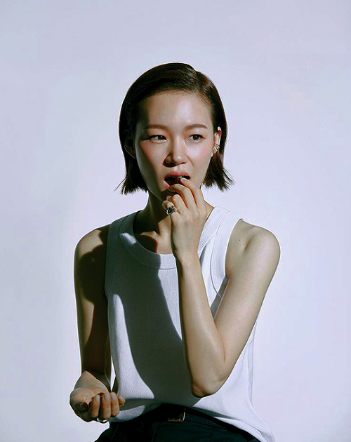 hanyeri:Han Yeri for the August 2020 issue of Esquire Korea