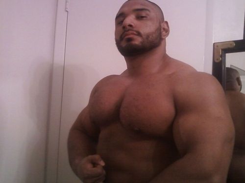 bighugeguys:  This guy used to be around under the moniker “musclecortez” - recently reappeared on Instagram as beastcortez. Worth a follow - he’s just so damn thick.