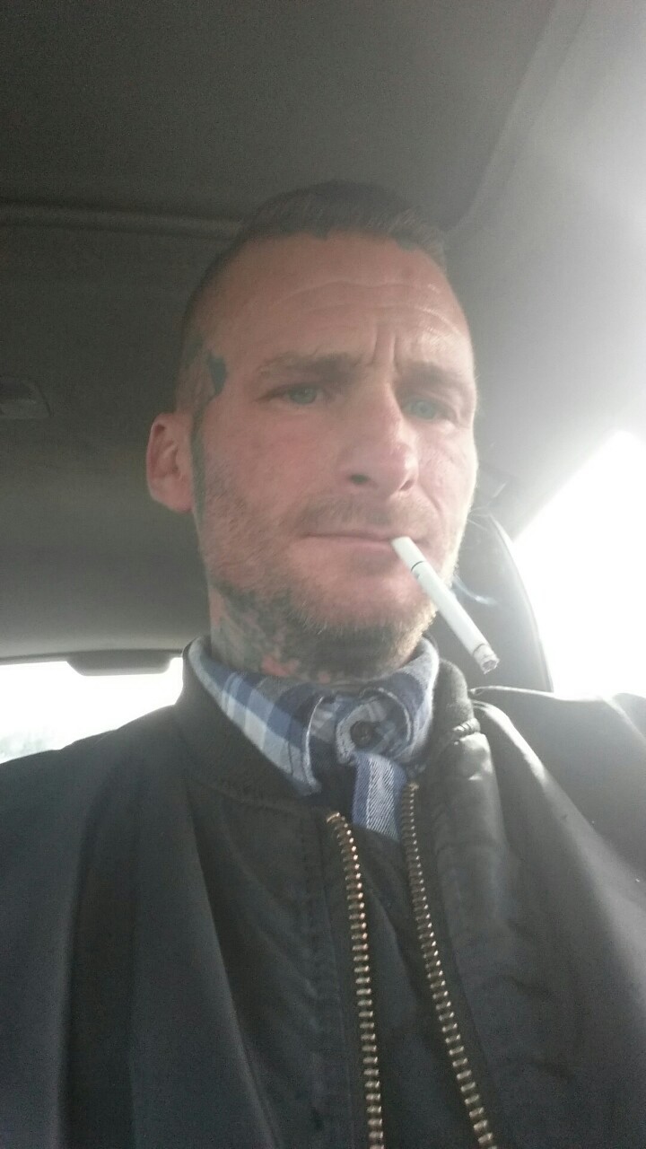 beardsplustattoos:  Without beard with beard  /Have a beard+tattoo,know someone with