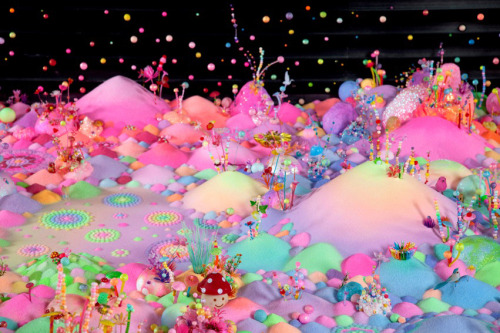 ART: Glitter x Candy Installations by Nicole Andrijevic and Tanya SchultzAustralian art duo Pip &amp