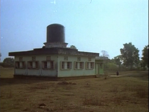 cineaesthesia:Scribbles on Akka (Madhusree Dutta, 2000)