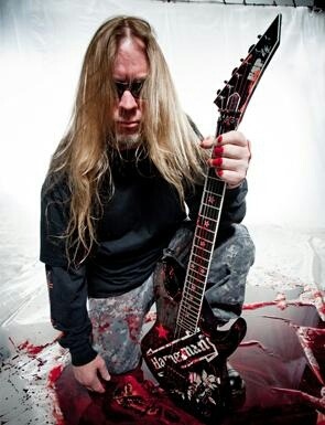 here-c0mes-the-pain:  One year ago today, Jeff Hanneman passed away♡ 