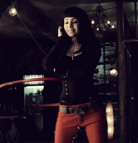 jezzfreak13:  Hooping all day everyday.   KENZIE!!!