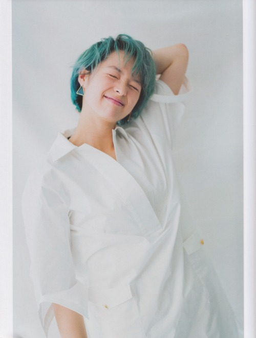 starminesister: Seino Nana in the September 2015 issue of +act. mini. 清野菜名