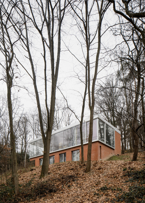 Maison M, Grez-Doiceau, Belgium, Philippe Vander Maren & Richard Venlet Architects,Photos © Jero