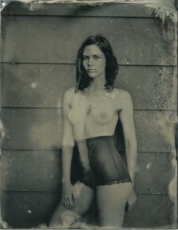 brookelabrie:  shooting wetplates all day