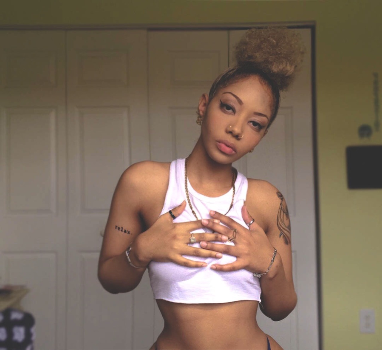 fr0fection:  I just wanna feel liberated