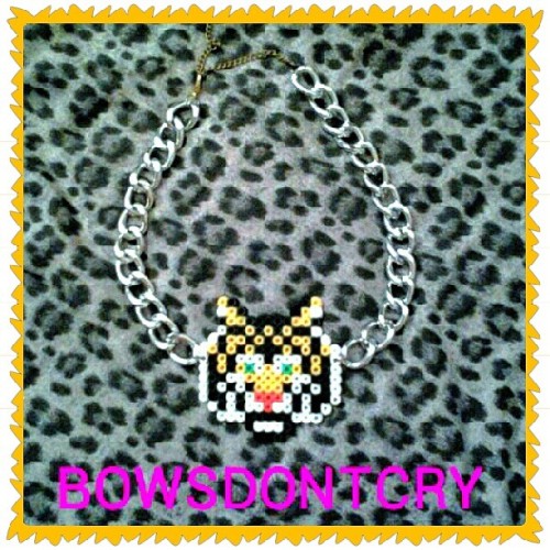 Jungle ya neck! #bowsdontcry #leopard #tigre #tiger #handmade #faitmain #necklace #harajukulovers #s