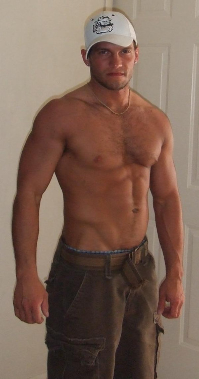 campusbeefcake:  he looks mean.  i like mean.
