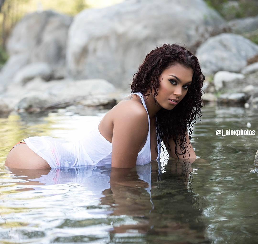 girlsandlandscape:  Tacyianna