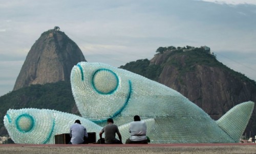 sixpenceee: As part of the UN Conference on Sustainable Development an enormous outdoor instal