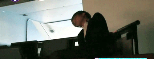sayhunniee:  a sleepy Kim Jongin at KCON 