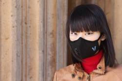 prostheticknowledge:  Vogmask The next great fashion accessory of the near future? How about a stylish face mask that protects you against air pollution. Yes … this is real … Here is the infomercial:   Vogmask is a superior product for now and the