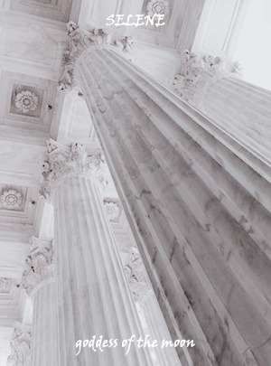 jonesjessicca:Selene, goddess of the moon, daughter of the Titans Hyperion and Theia