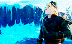 emmasneverland:  frozen + falling 