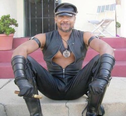 Black Muscle Ink Leather Kink