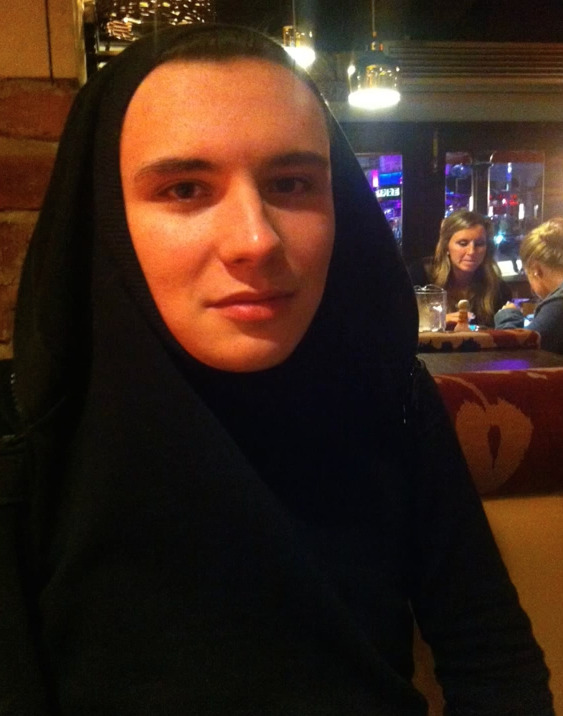 amazinqphil:  SISTER DANIEL I CAN’T STOP LAUGHING WOW EVERYBODY THIS IS MY IDOL