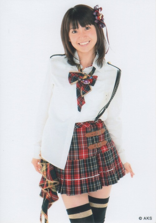 neon-starlight: AKB48 Oogoe Diamond Photocards