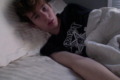 cuminmypale:  ♡♡♡♡♡♡♡♡♡♡♡♡♡♡♡ CUM IN MY PALE ♡♡♡♡♡♡♡♡♡♡♡♡♡♡♡