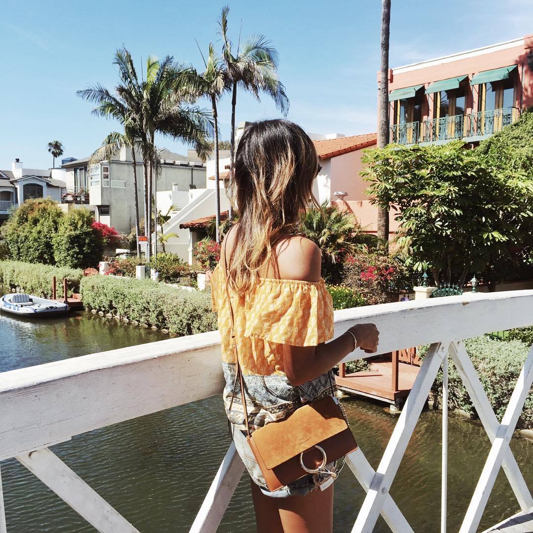 💛💛💛 @liketoknow.it www.liketk.it/1Dx4Z #liketkit (at Venice Canals Walkway)