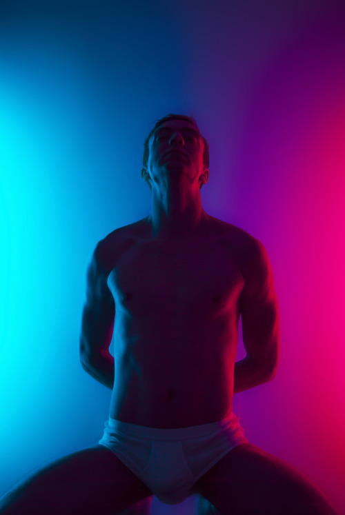 ohthentic:summerdiaryproject:     EXCLUSIVE  ENERGY PHOTOGRAPHY BY MANUEL MONCAYO  featuring  EDGAR,  SOTOS,  STEFAN  and  MORITZ VECTOR TRACING BY STANY DE HUY Discover more photography by Manuel Moncayo on his website, facebook + Instagram, and