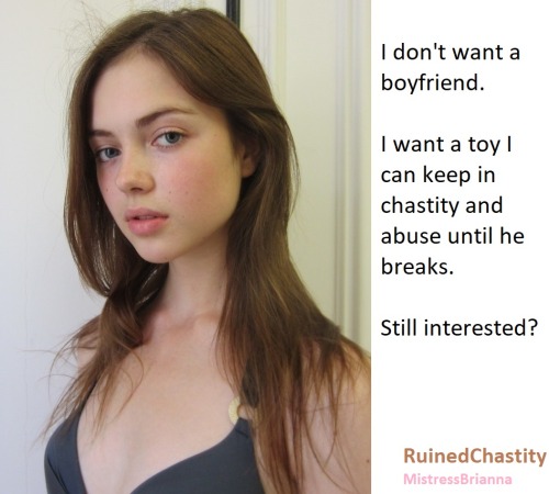 me676641624:free-loser:  chastity-teasing-femdom:  https://twitter.com/Ales9_Naktova - submissve cuckolds   Je suis intéressé …   Absolutely 