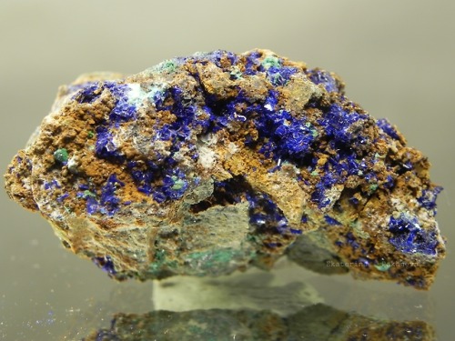 minerali-list:Azurite with malachiteRussia, South Ural, Republic of Bashkortostan, Baimak district, 