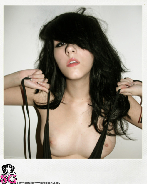beautiful naked girls with tattoos