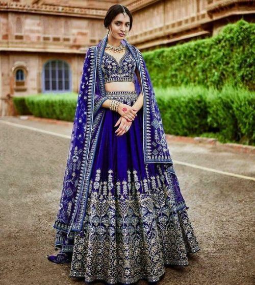 Indian and Pakistani bridal fashions1. Wedding lehenga2. Formal Rajput sherwani3. Anarkali4-5. Brida