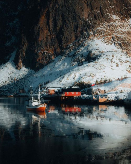 utwo:Fjord / Norway© Luke