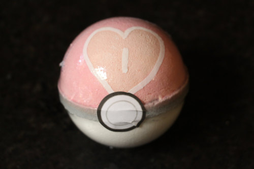 sosuperawesome:Bath Bombs Inspired by Geek Culture (including Pokémon, Sailor Moon, Legend of Zelda,