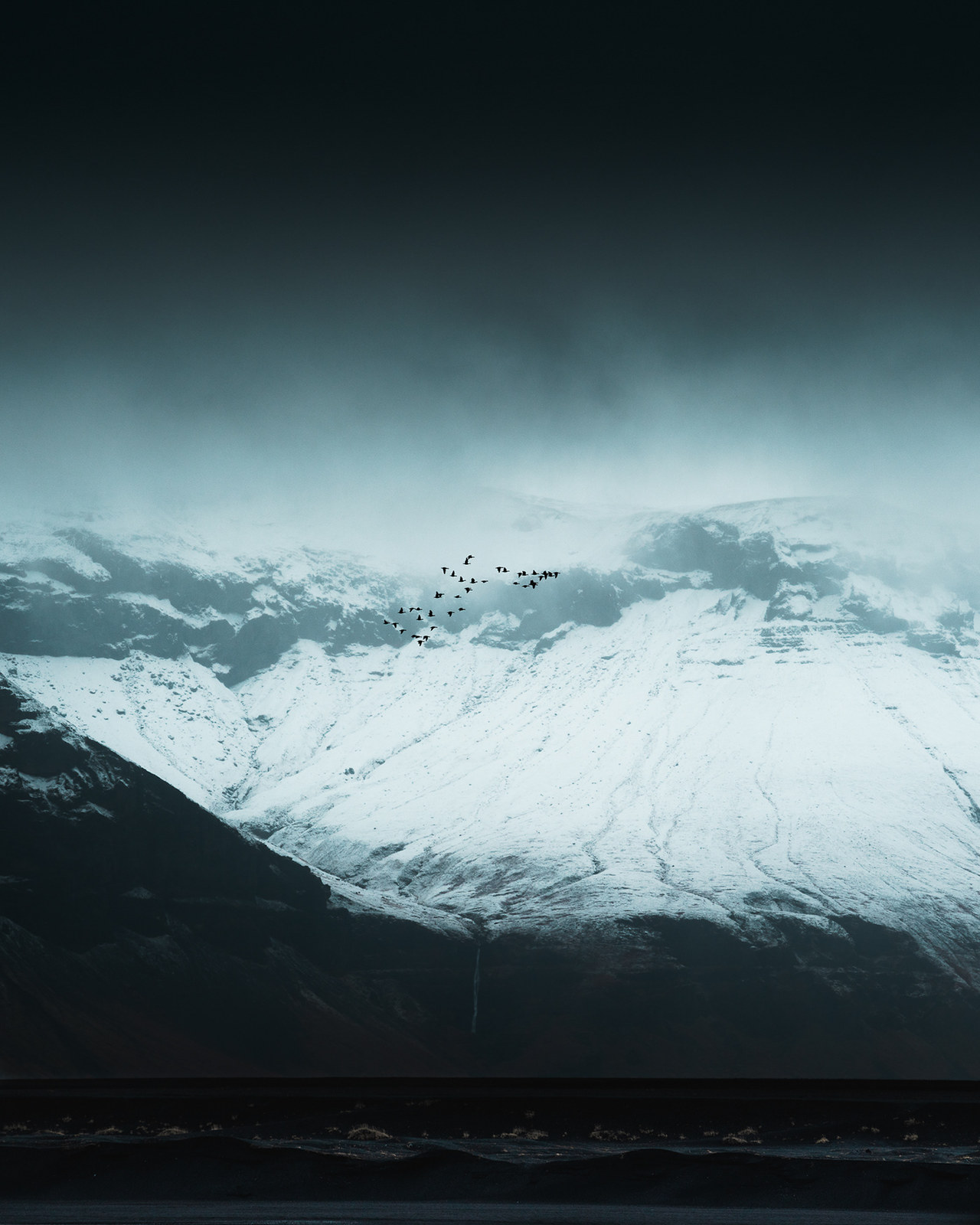 escapekit:  HIDDEN WORLDSGermany-based photographer Ivan K. Maras has captured hidden