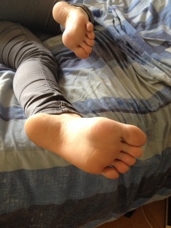 Sexy, Perky, Perfect Soles And Toes. So Fuckable. 