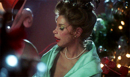 yourbrothershotfriend:scottymouth:filmgifs:Did I have a crush on the Grinch? Of course not!Christine