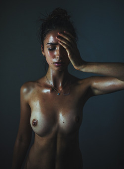 angelomisterioso: Aisha Wiggins by Haris Nukem