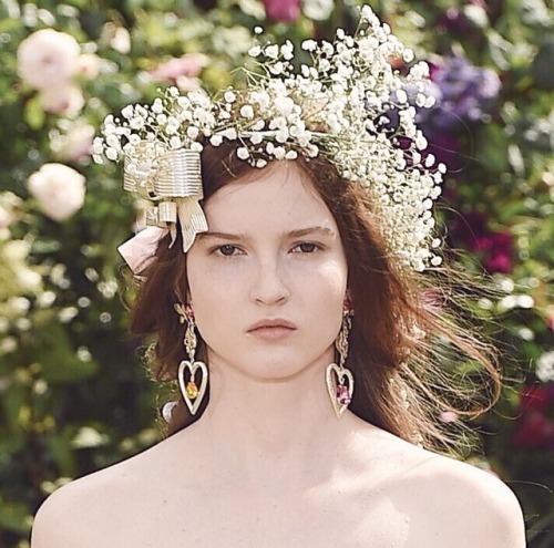 moongloss:Fairytale Hair @ Rodarte Spring 2018