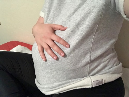 lush-tush:This shirt is the baggiest one I own…or at least it was this morning. I think the preggo pills I took kicked in a little too fast….oh wait….I was only supposed to take one every week, not one every hour!
